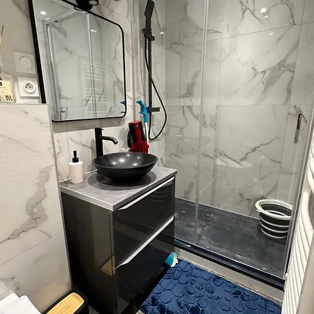 Apartment T2 Proche Gare Sncf A 15 Min De Lyon